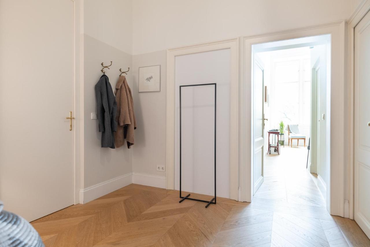 Stunning Apartment In City Center فيينا المظهر الخارجي الصورة