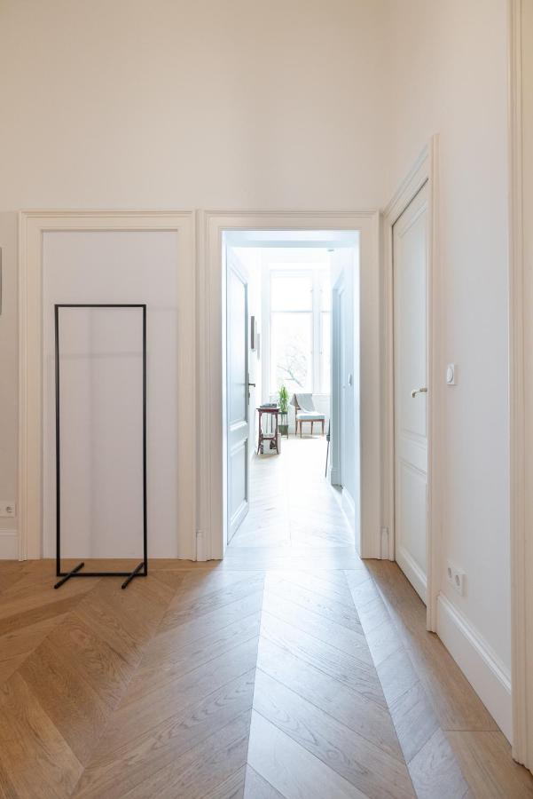 Stunning Apartment In City Center فيينا المظهر الخارجي الصورة